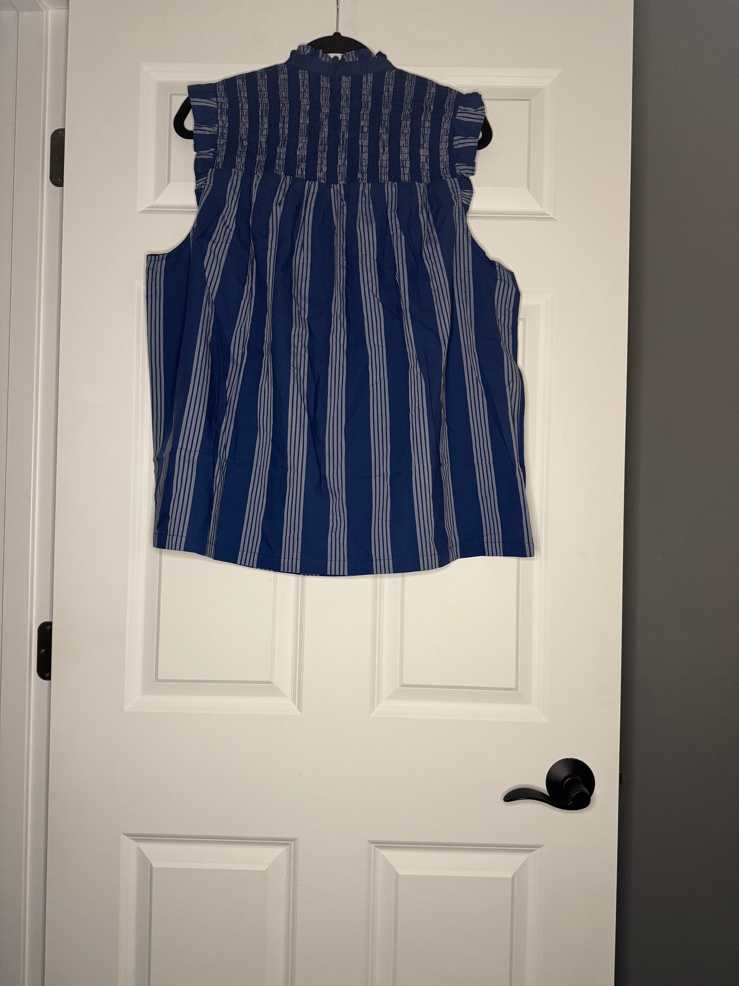 Belle isle by torrid size 1 14/16 short sleeve blouse blue gray stripe nwot