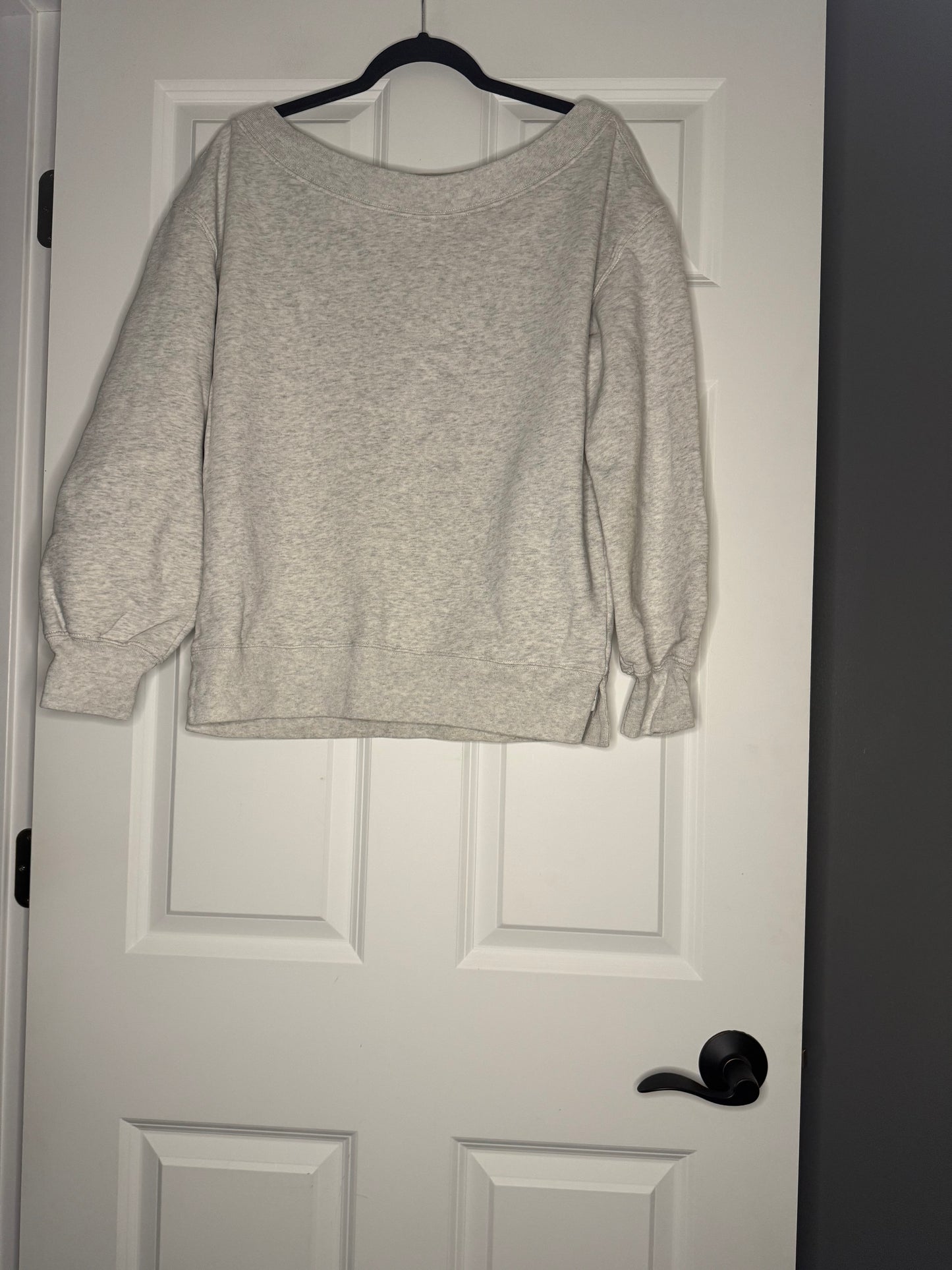 Abercrombie soft af collection off shoulder sweatshirt small gray heathered
