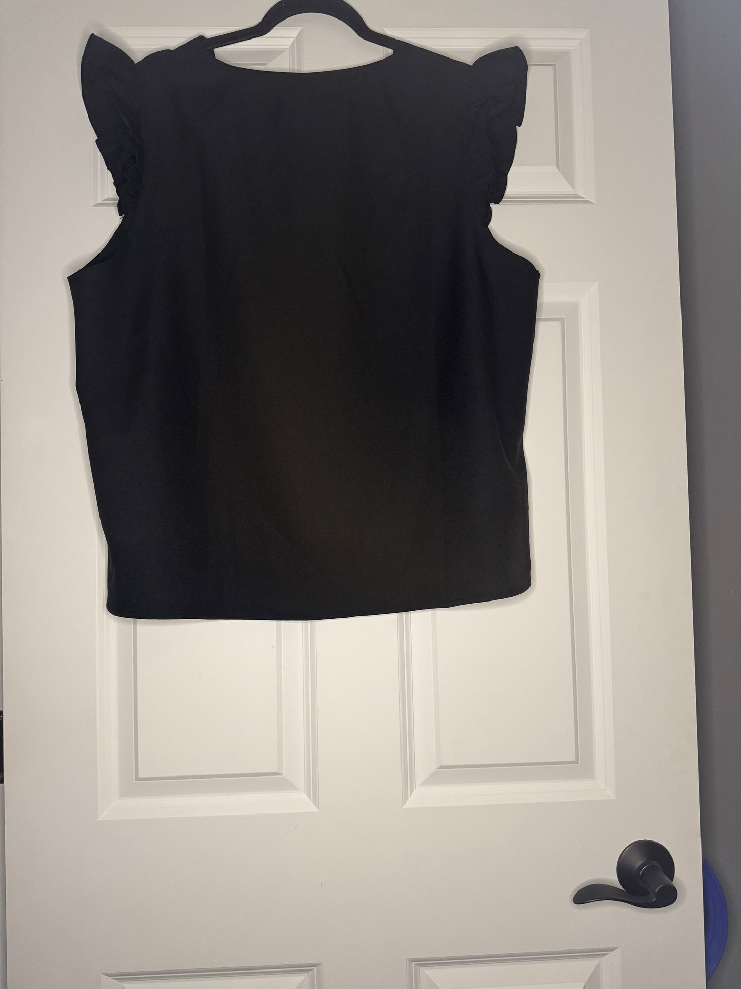 Sew in love short sleeve ruffle sleeve blouse 1xl nwt