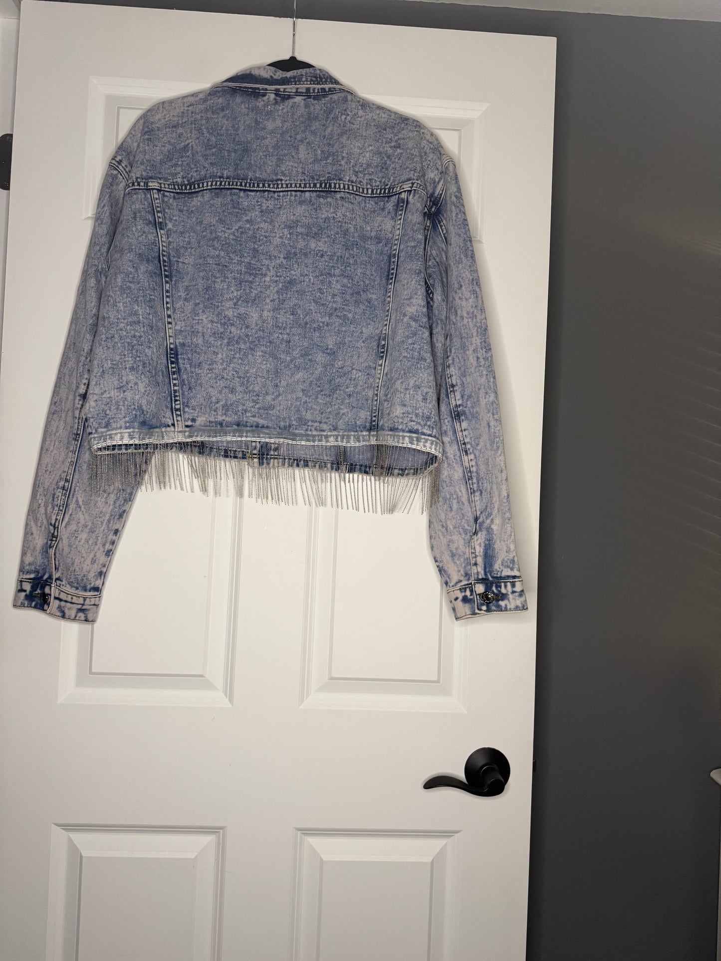 Pink lily Jean jacket w beaded fray xl