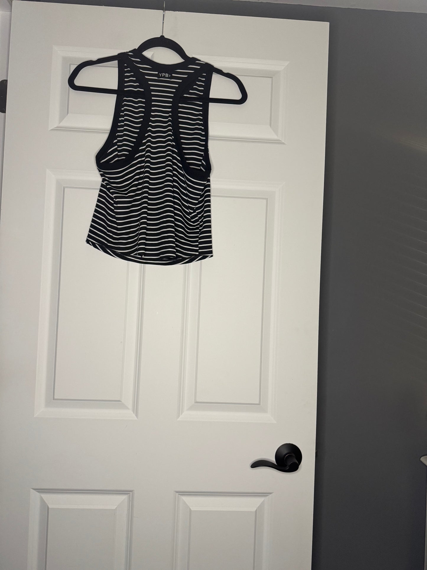 Abercrombie and fitch ypb tank top xl navy white stripe