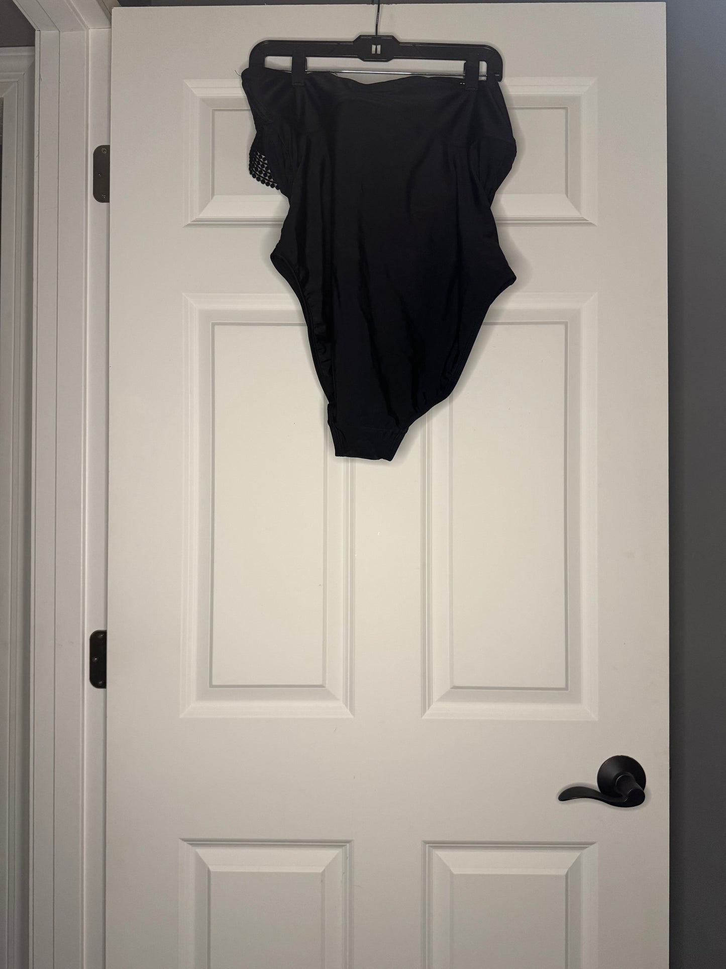 Kona sol strapless swimsuit black one piece xl w crochet overlap no straps