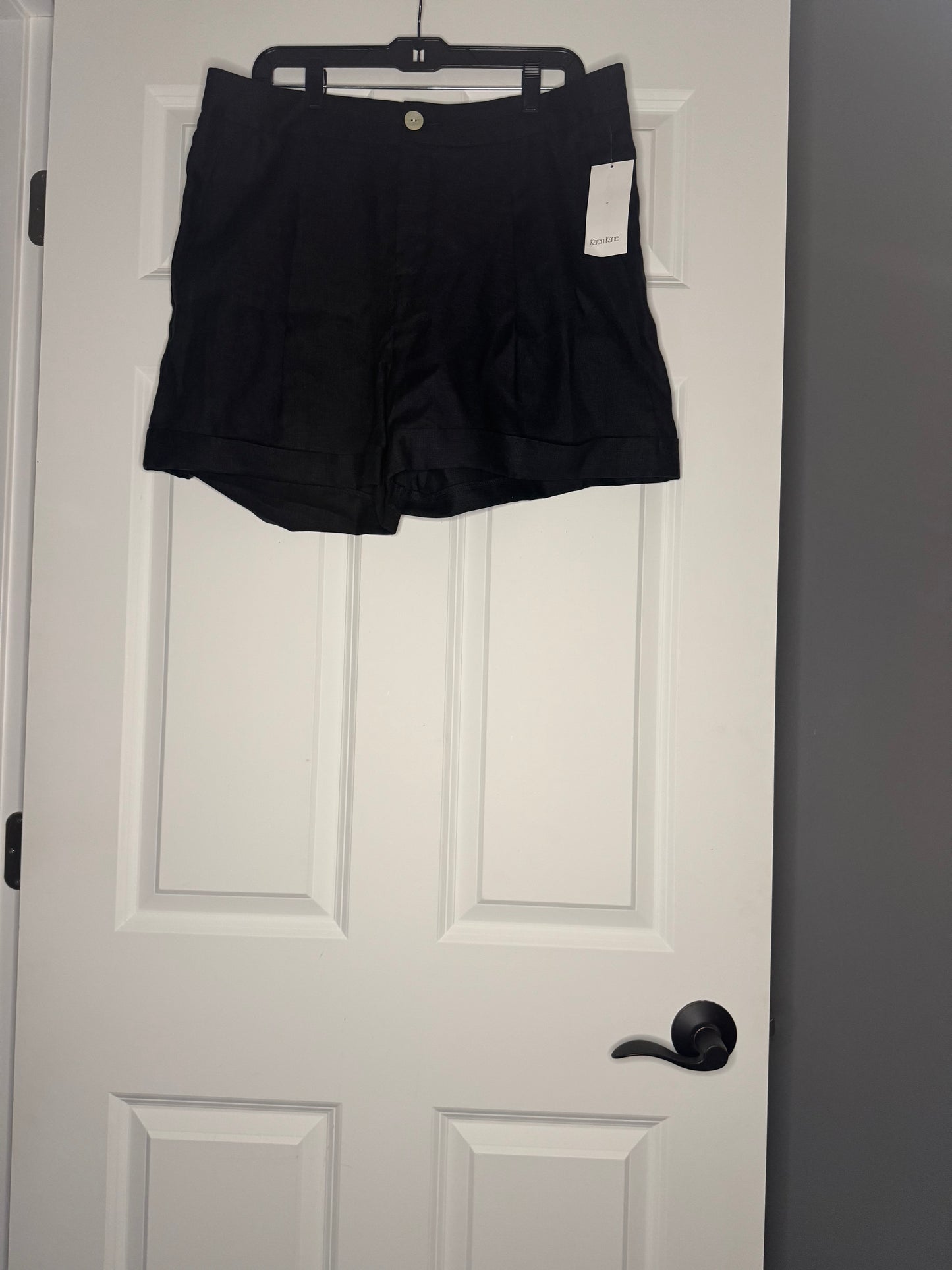 Karen Kane sand and sky high waist pleat short black size xl nwt $108