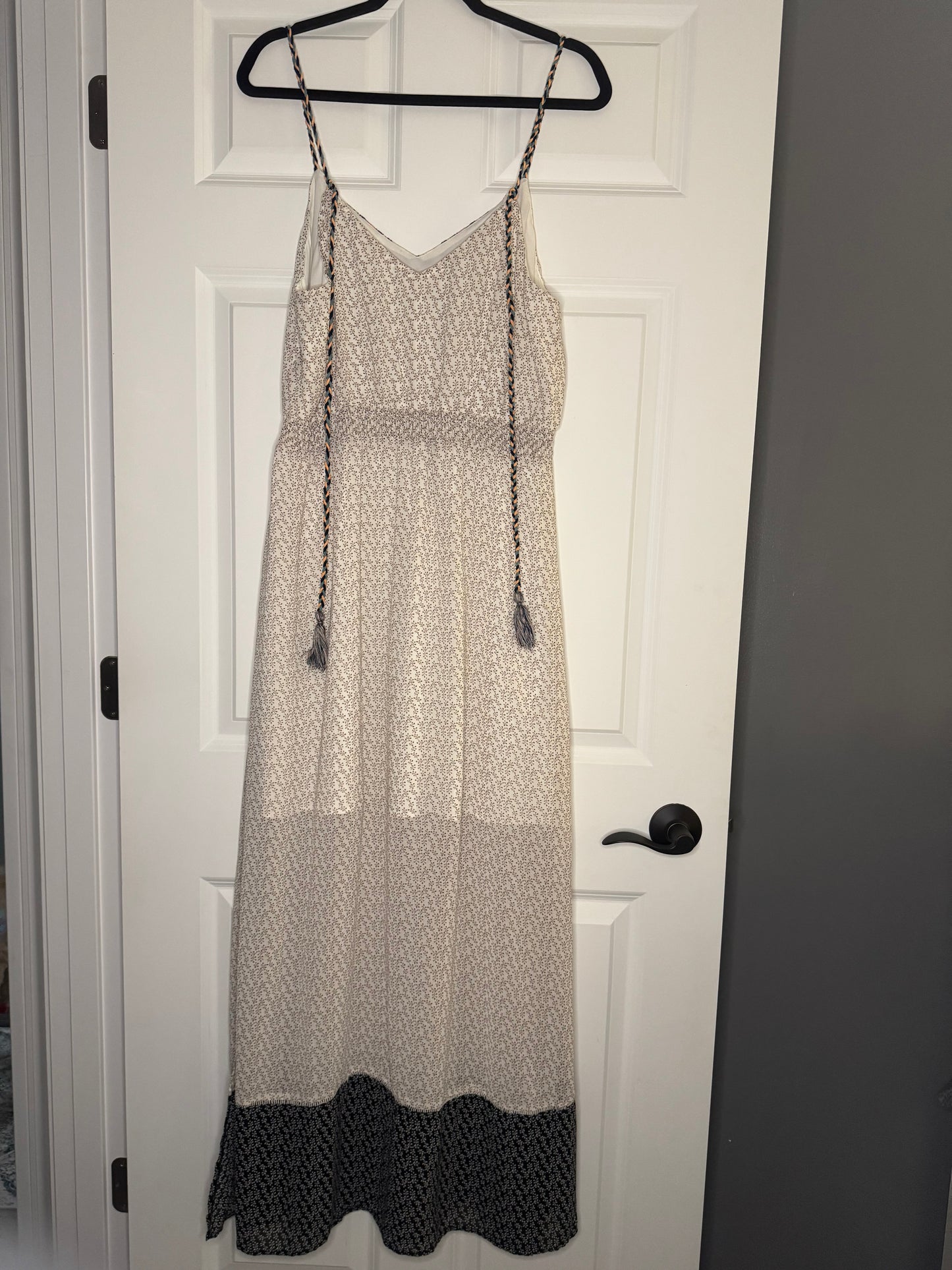 Skies are blue maxi dress large cream w brown print multi stitching