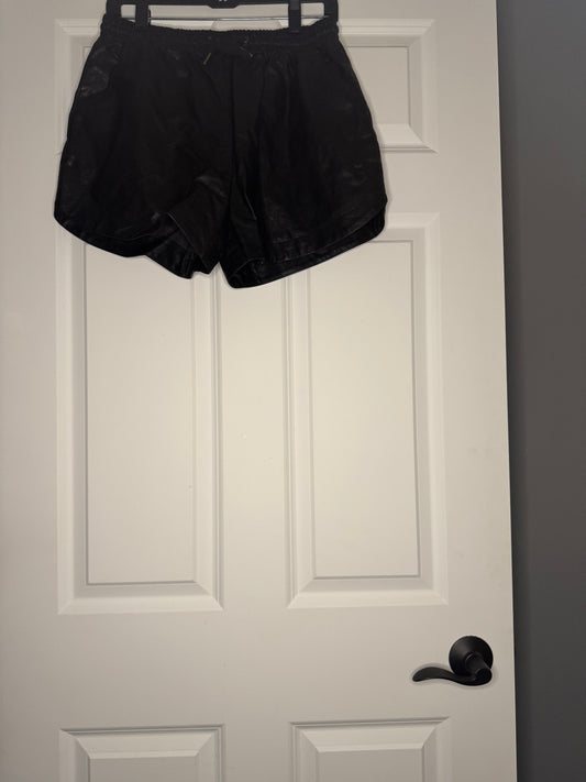 Mittoshop pleather shorts medium black