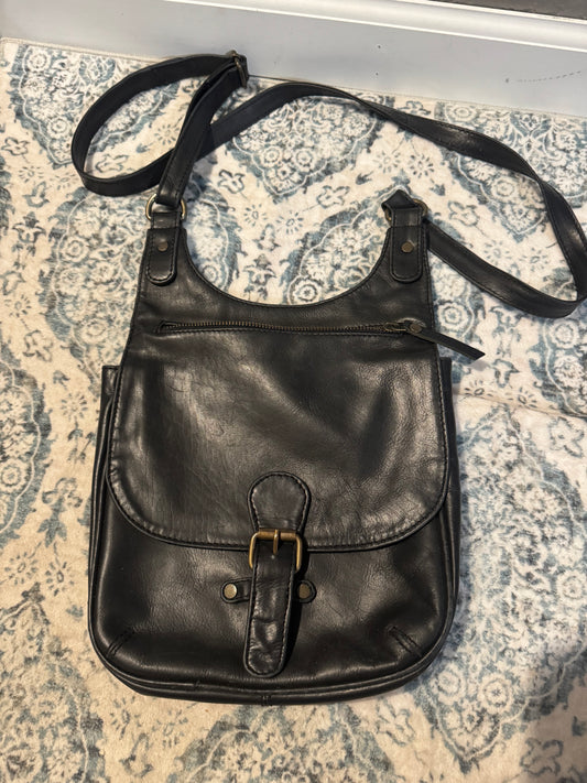 Frye and co crossbody purse black leather in good condition