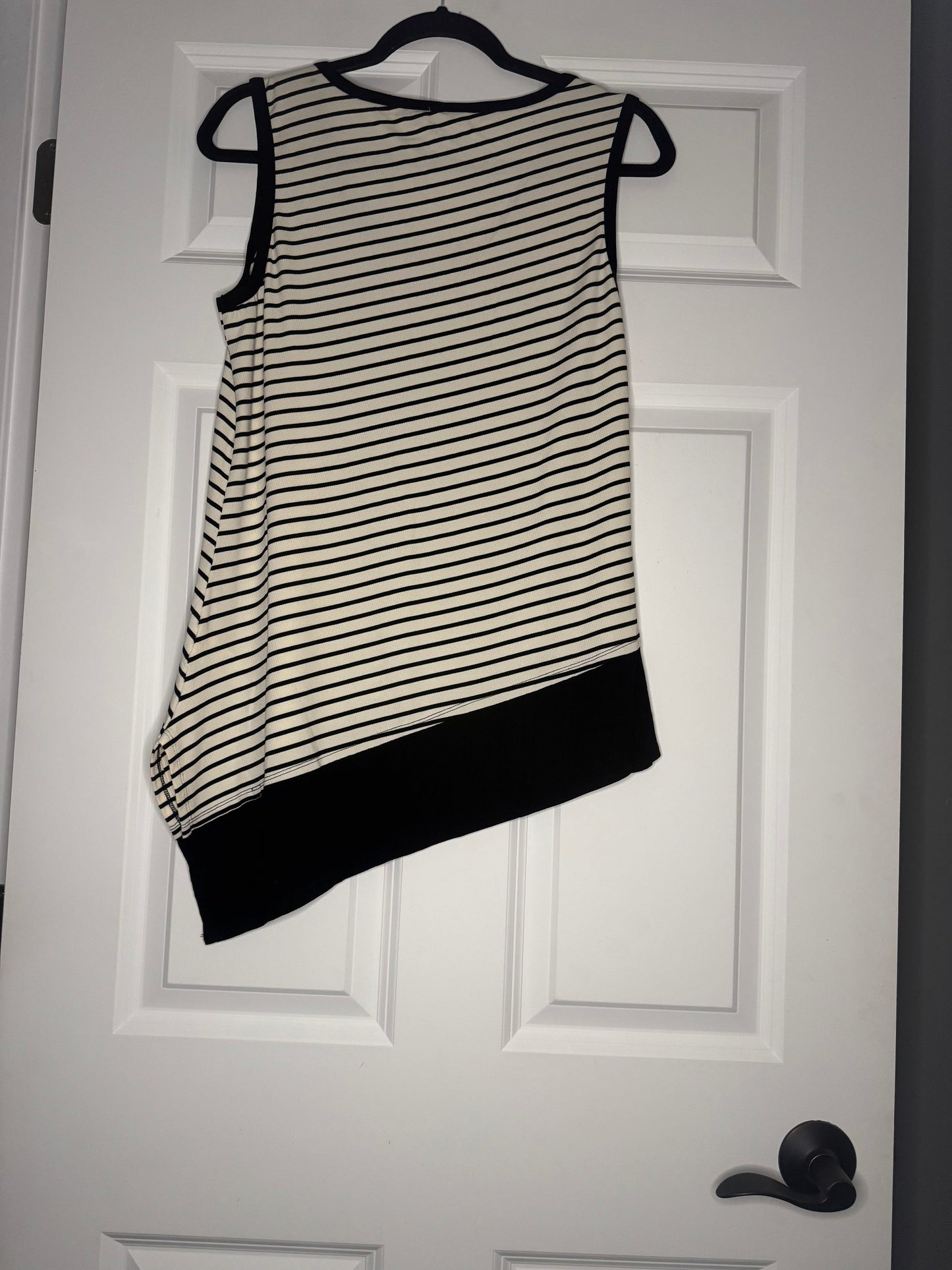 Doe and Rae sleeveless slanted blouse medium black and cream striped