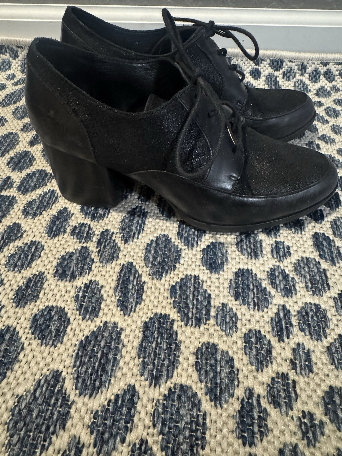 Born Gamber Black Heels Size 9 Sparkles Super Cute