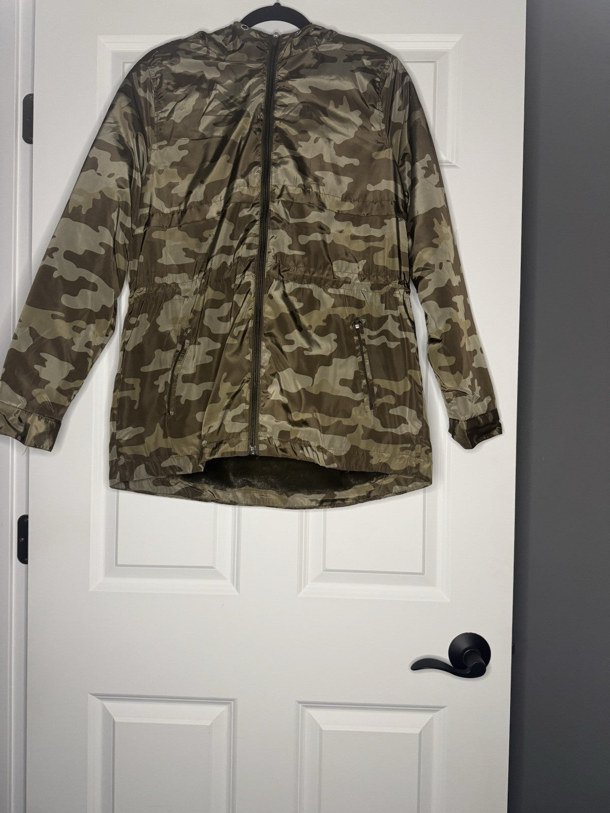 Ashley Utility Collection Jacket W Hood And Fleece Line Medium Green Camo Print 