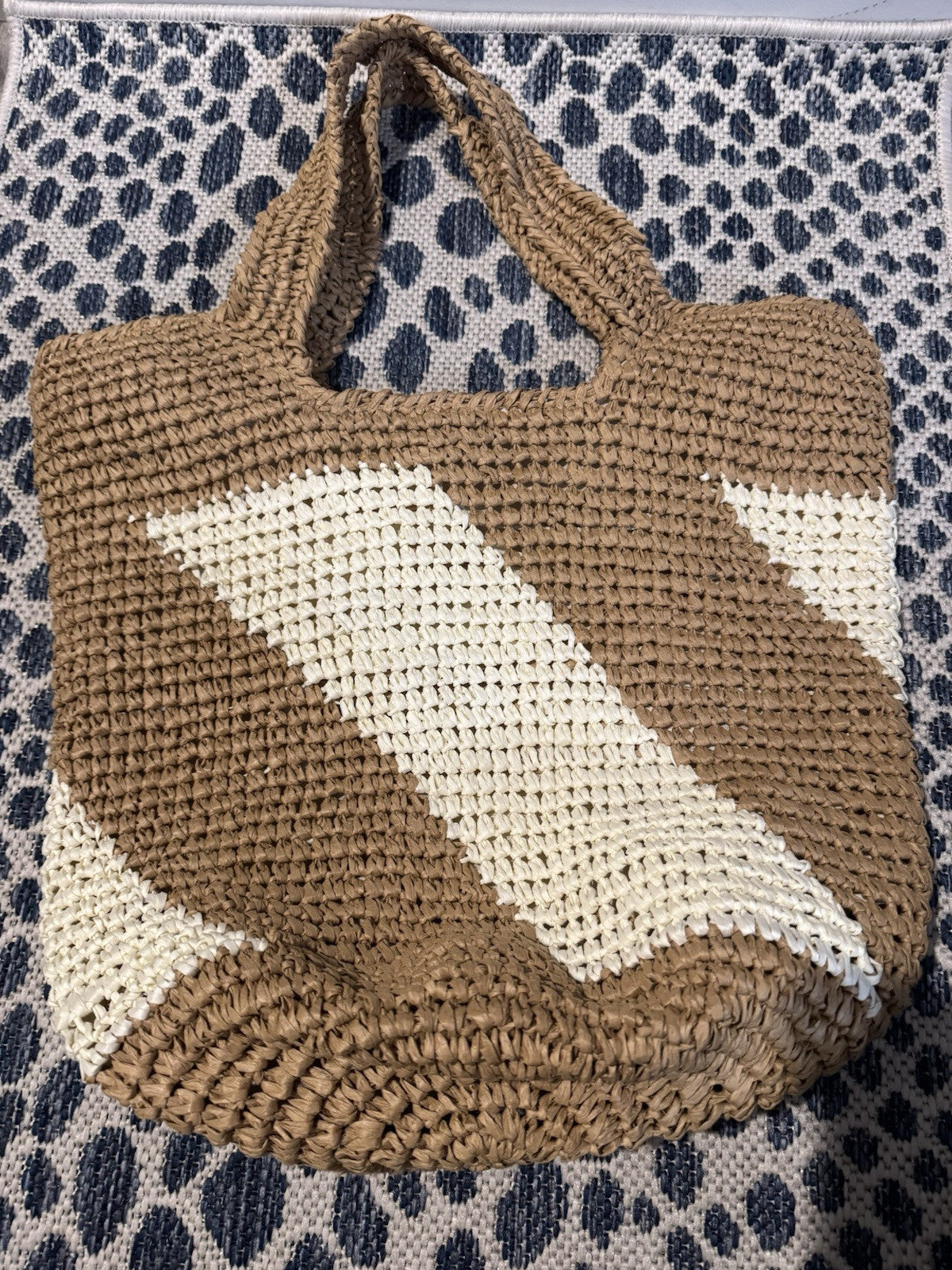 Btb Los Angeles Woven Brown Cream Handbag 