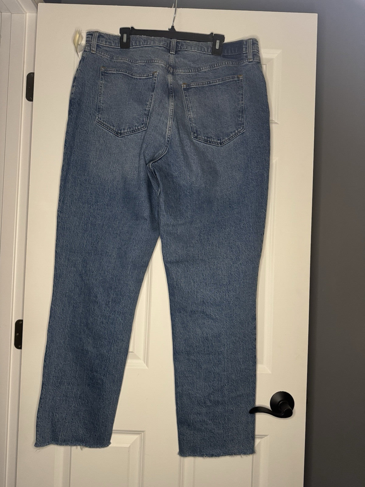 Abercrombie The 90s Straight Ultra High Rise Curve Love 34/18 Long Distress Nwt