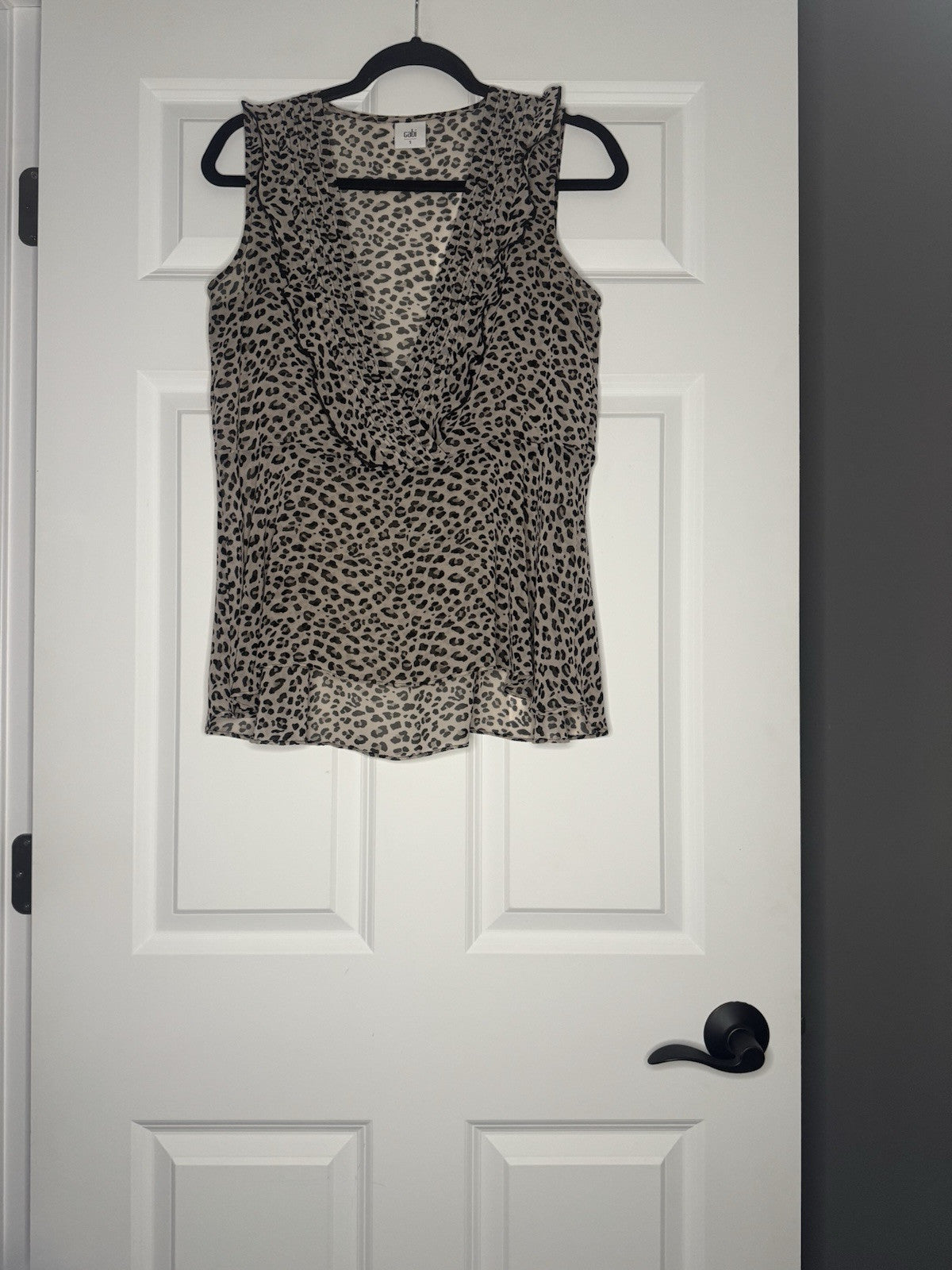 Cabi Sleeveless Blouse Black Brown Animal Print Sheer Longer In Back Small