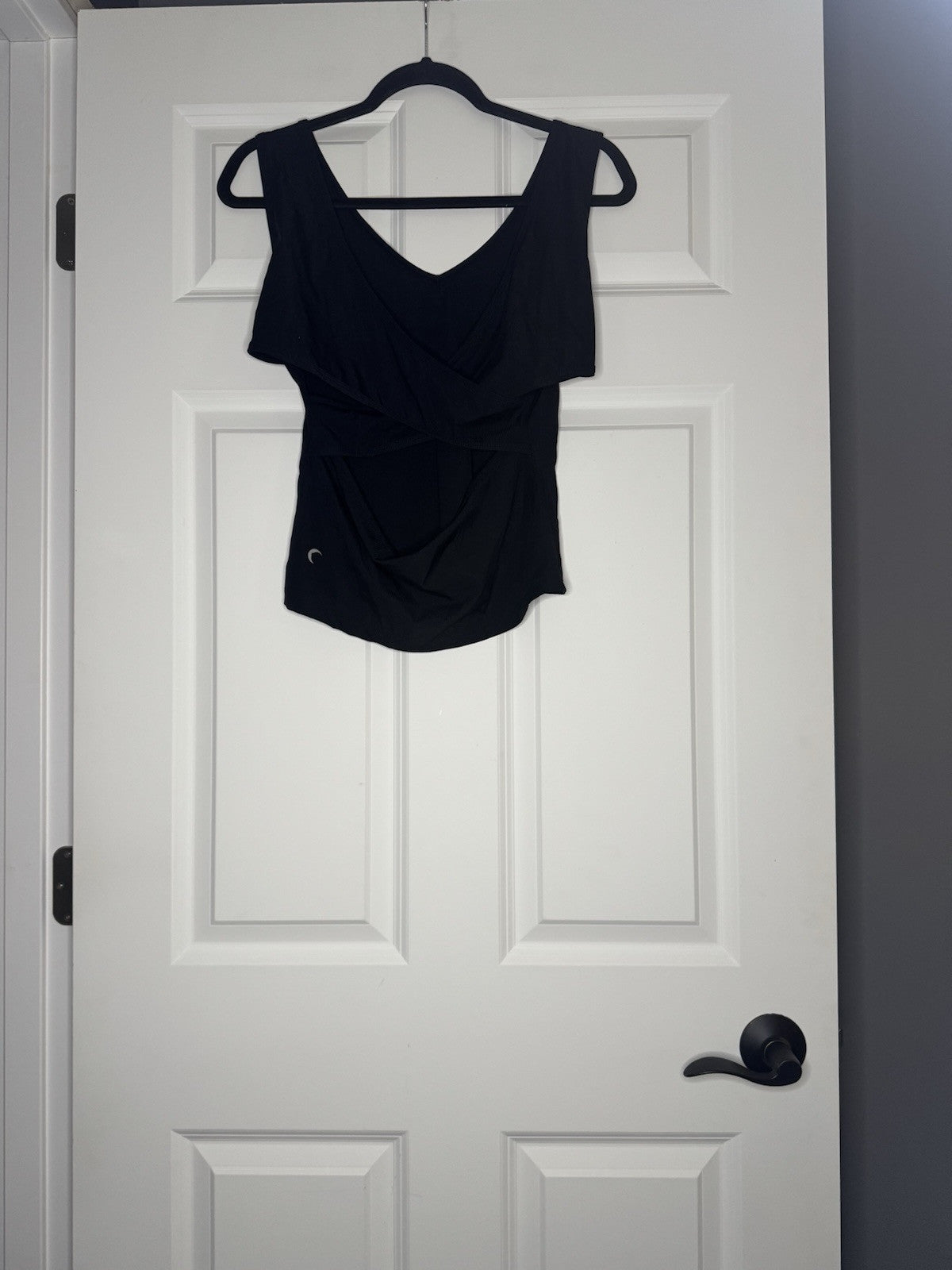 Zyia Tank Top Criss Cross Cut Out Back Xl Black 