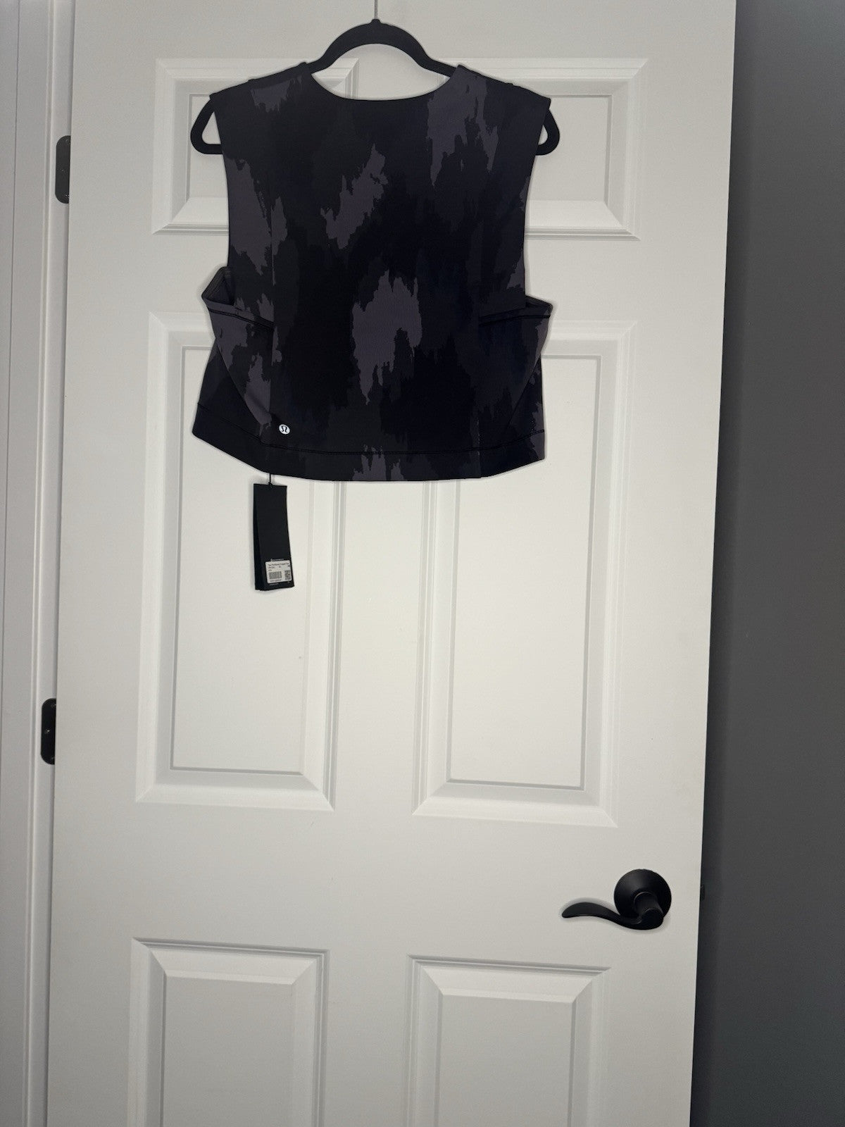 Lululemon Robert Geller Take The Moment Cropped Tank M/L Purple Blue Gray NWT